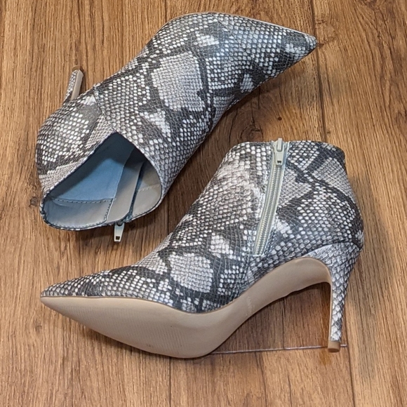 Fergalicious Shoes - Fergalicious Goldie Ankle Boots